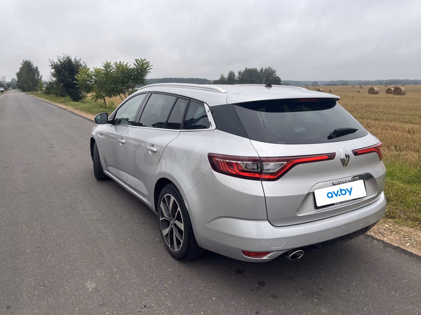 Renault Megane фото 4