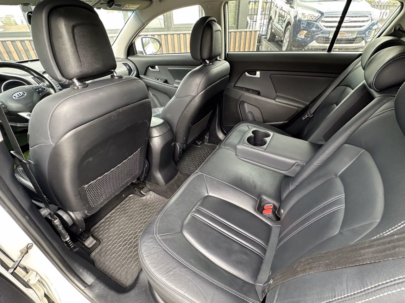 Kia Sportage фото 8