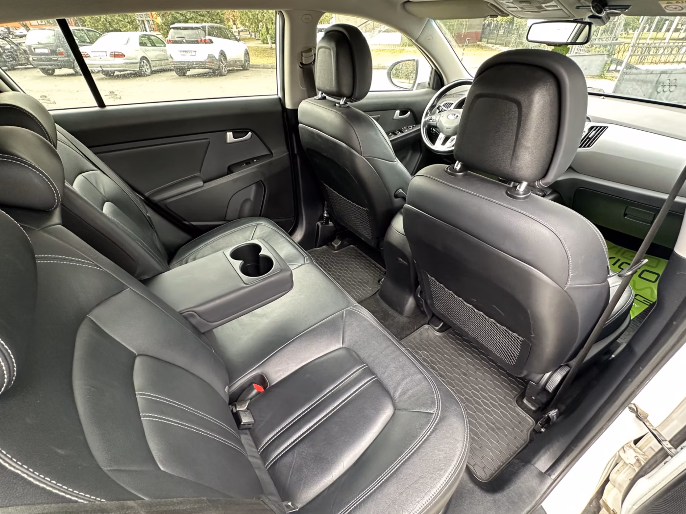 Kia Sportage фото 12