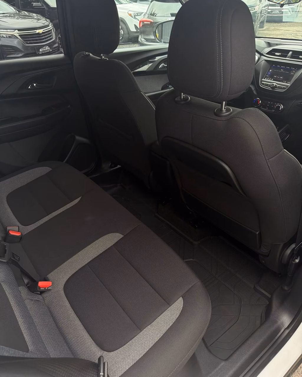 Chevrolet TrailBlazer фото 14