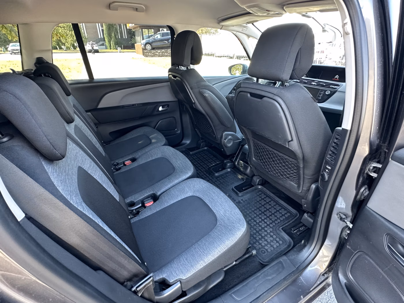 Citroen C4 Grand Picasso фото 12