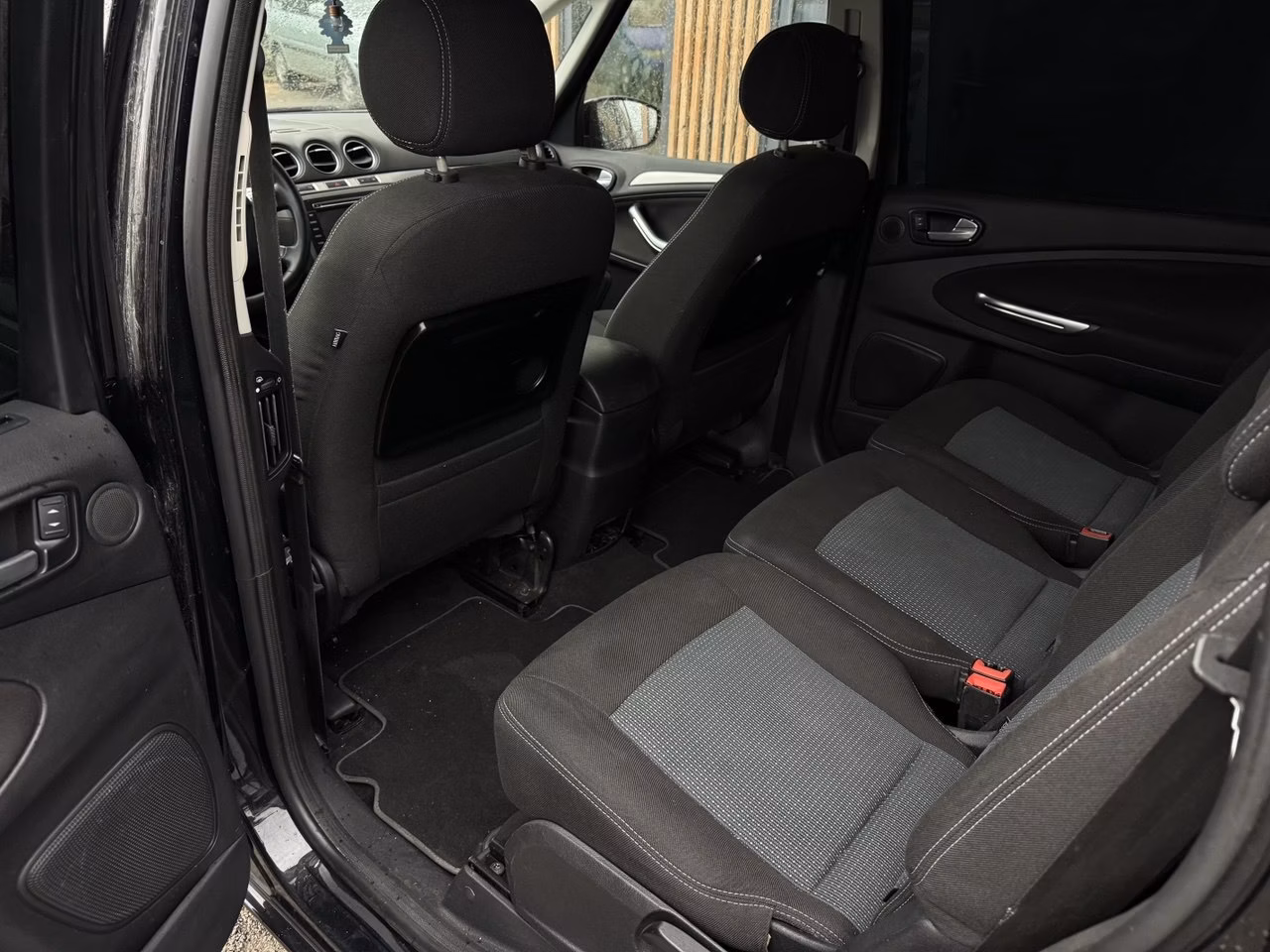 Ford Galaxy фото 11