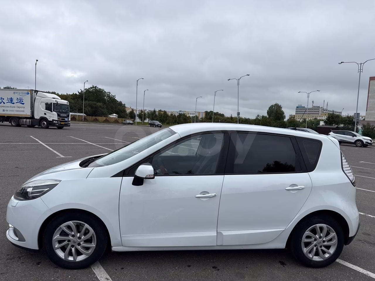 Renault Scenic фото 13