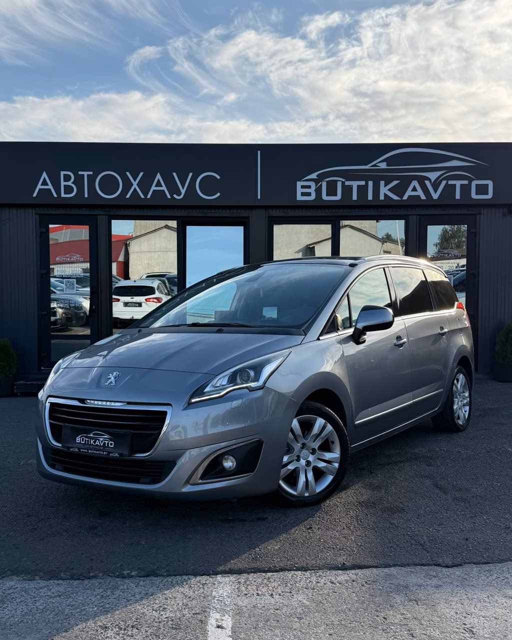 Peugeot 5008 фото 3