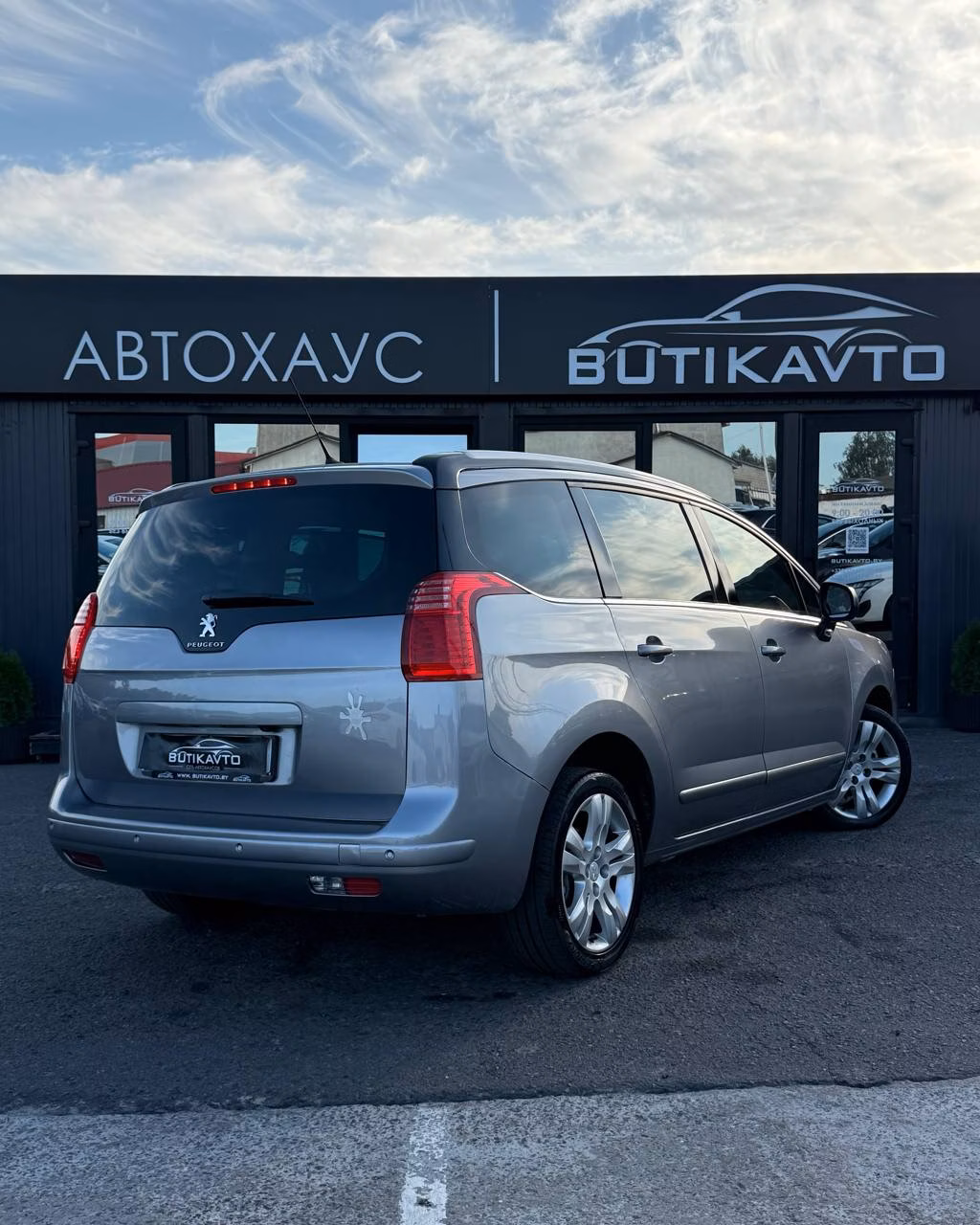 Peugeot 5008 фото 4