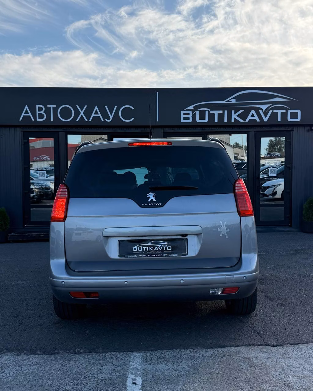 Peugeot 5008 фото 5