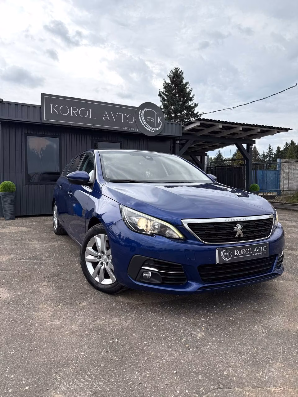 Peugeot 308