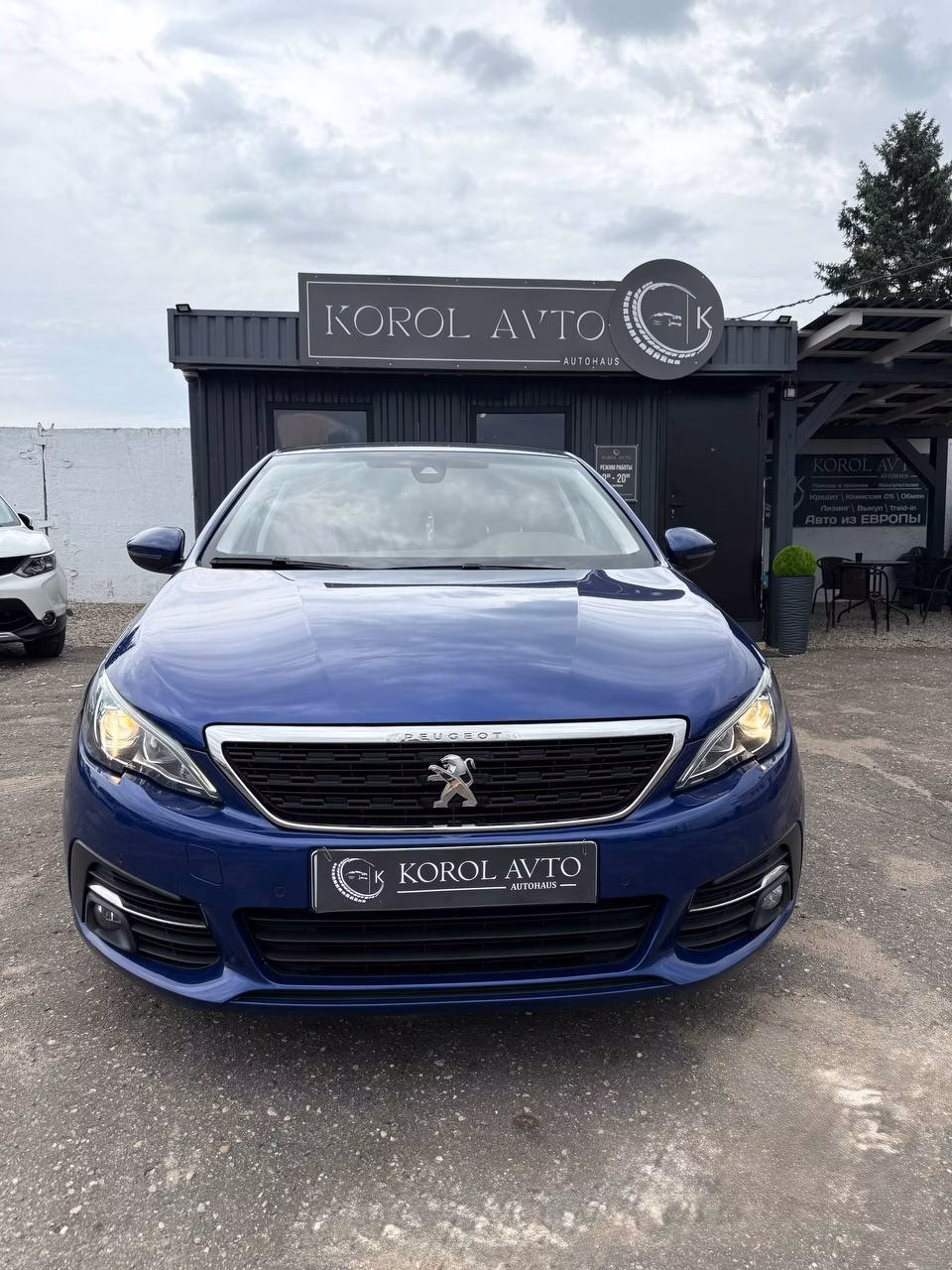 Peugeot 308 фото 6