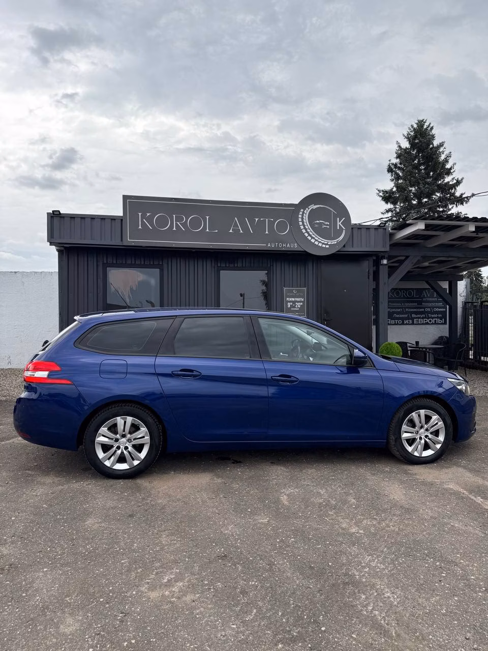 Peugeot 308 фото 8