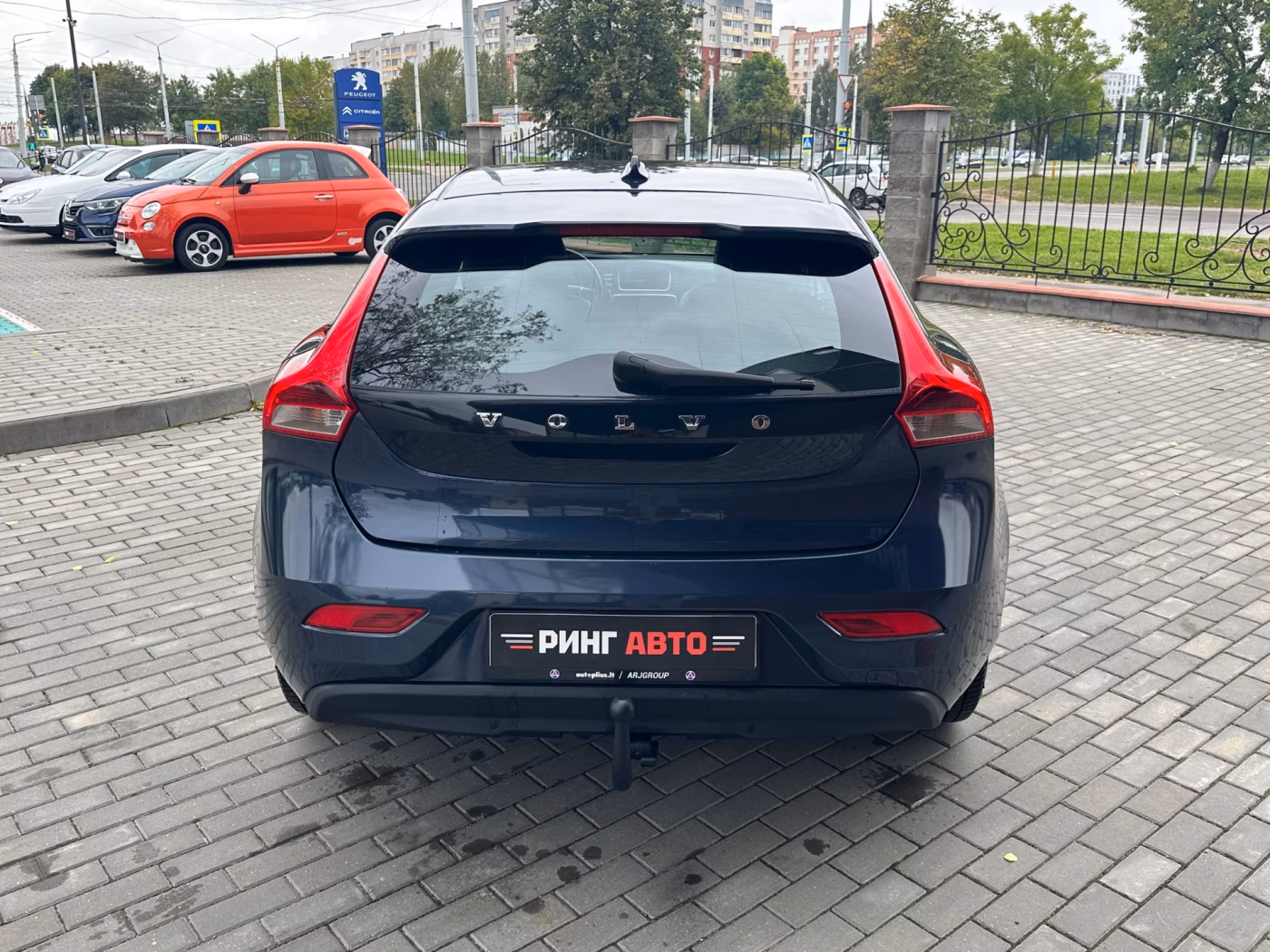 Volvo V40 фото 6
