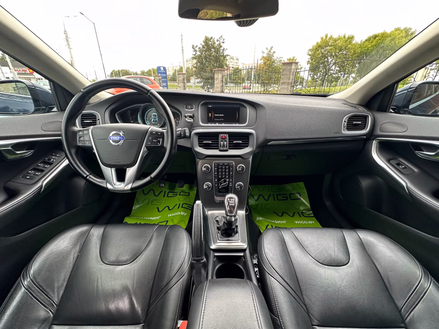 Volvo V40 фото 13