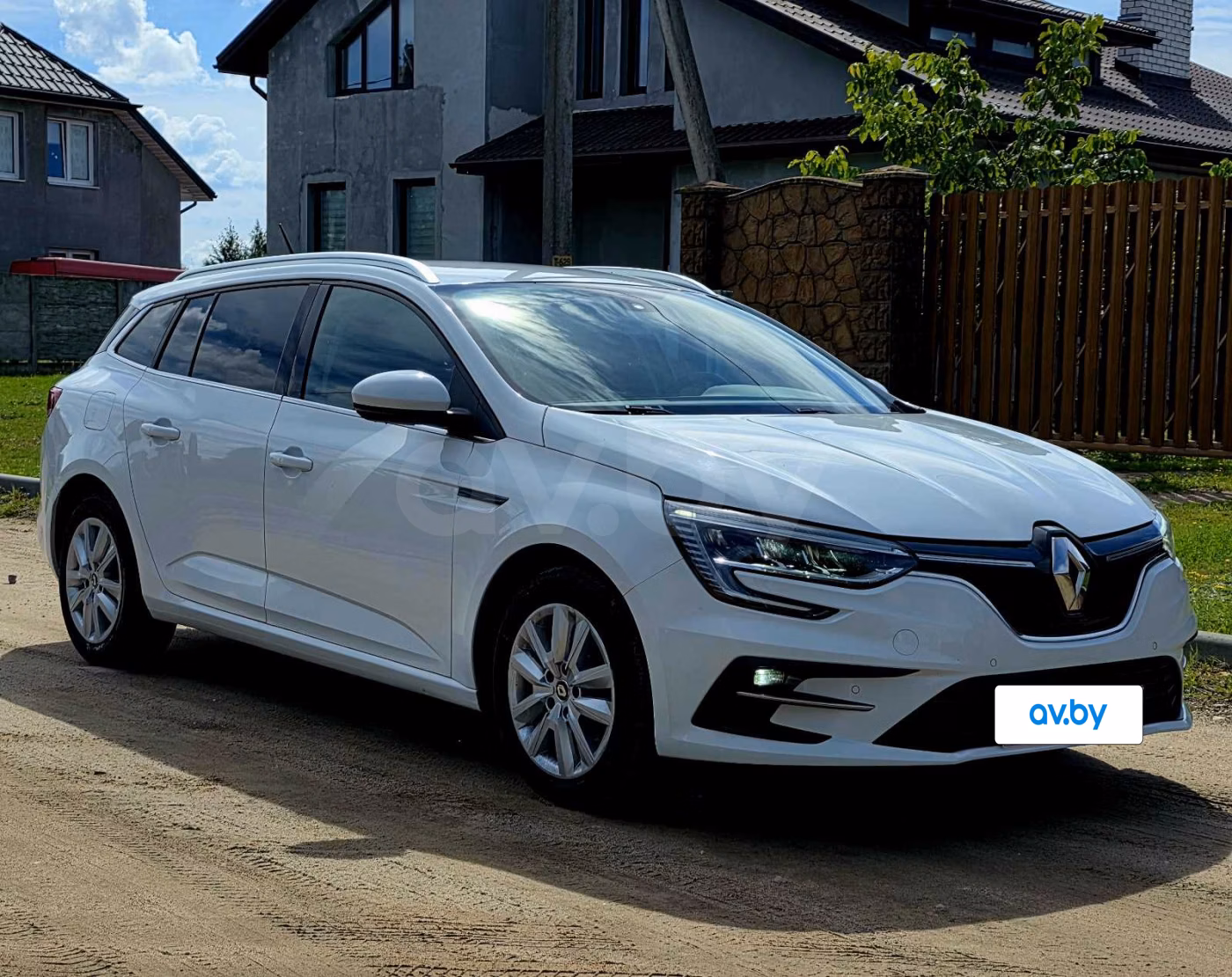 Renault Megane фото 8