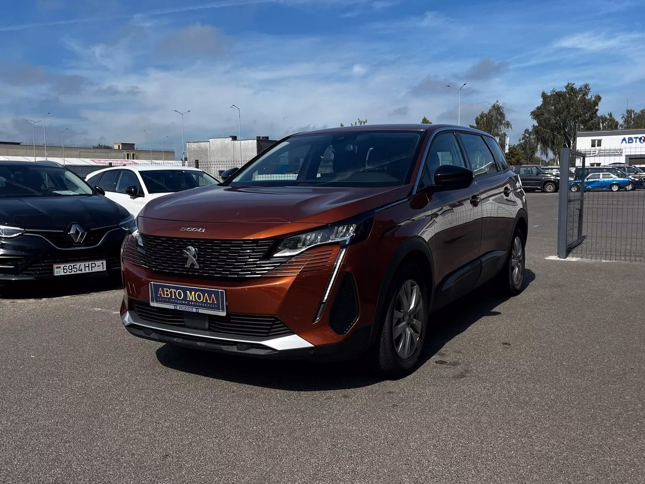 Peugeot 5008 фото 7
