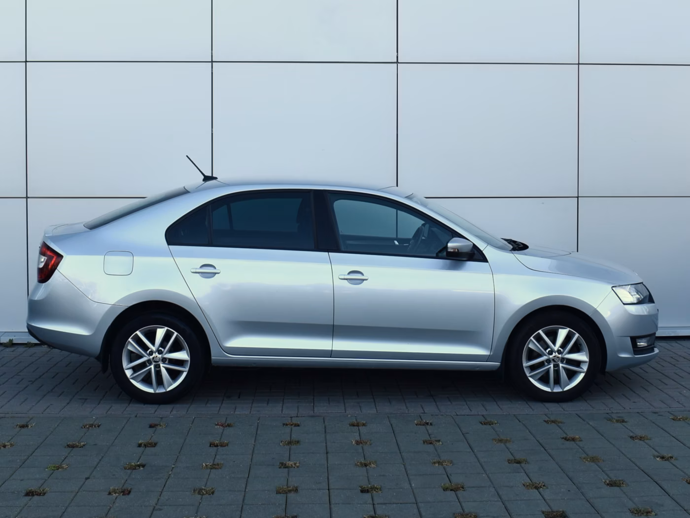 Skoda Rapid фото 3