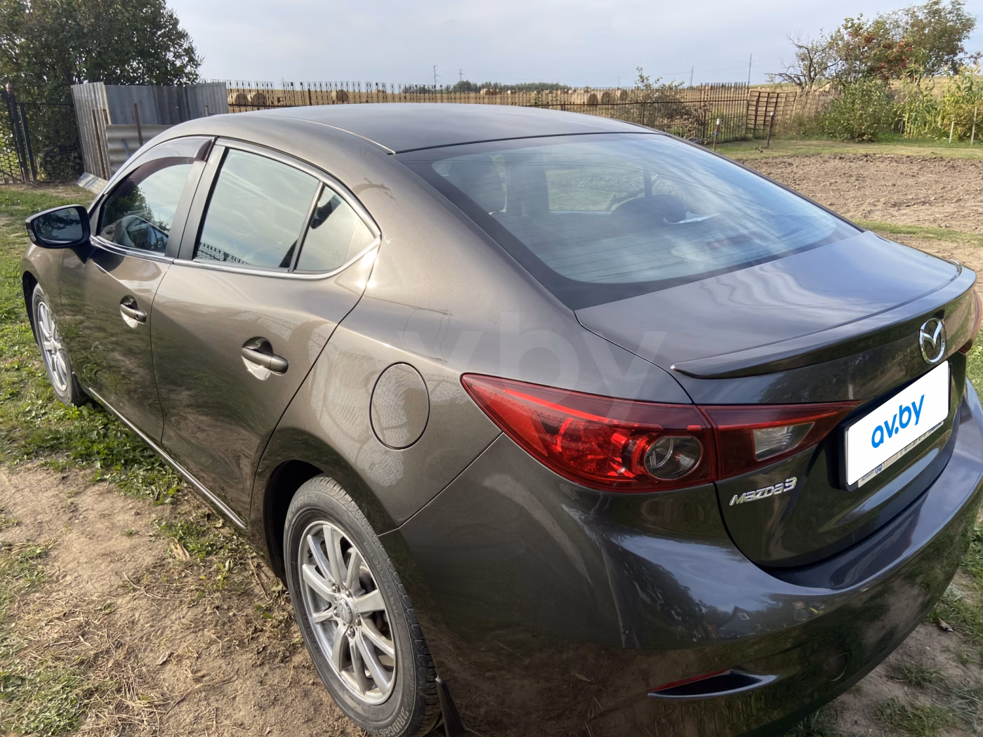 Mazda 3 фото 6