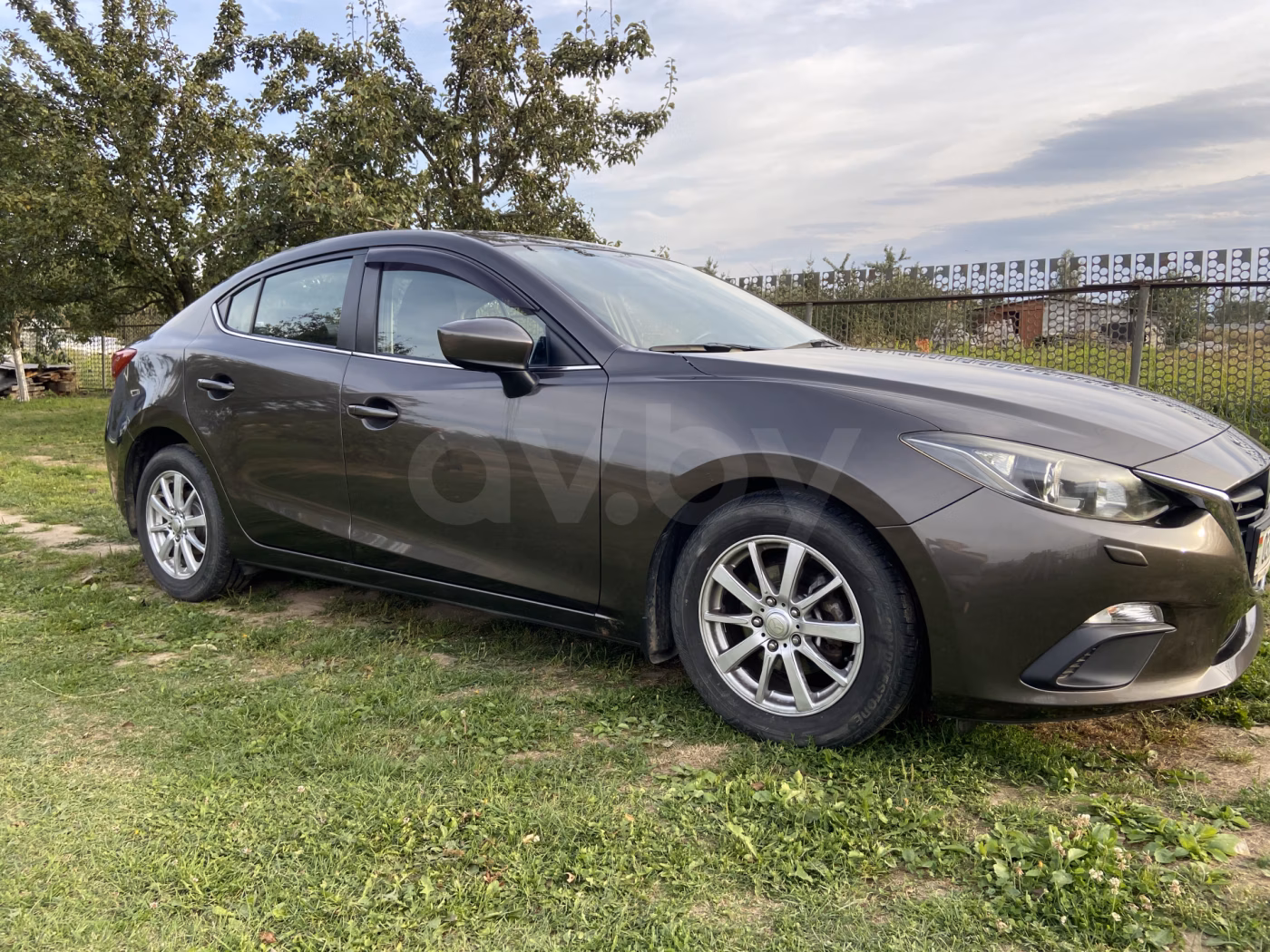 Mazda 3 фото 10