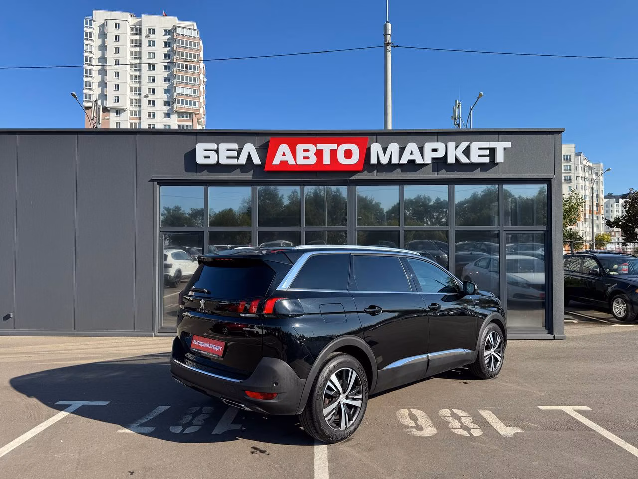 Peugeot 5008 фото 5