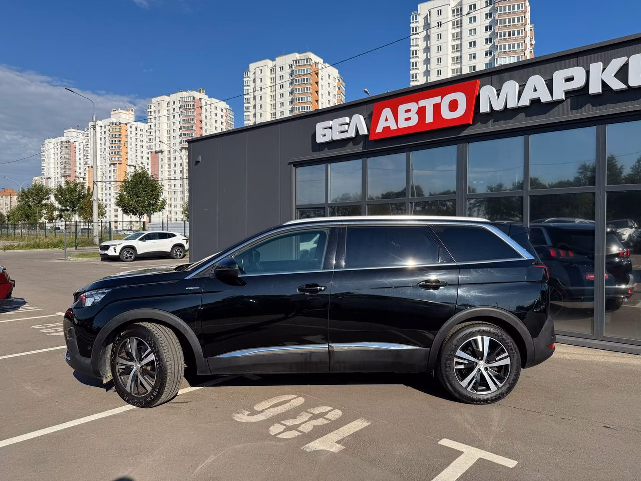 Peugeot 5008 фото 7