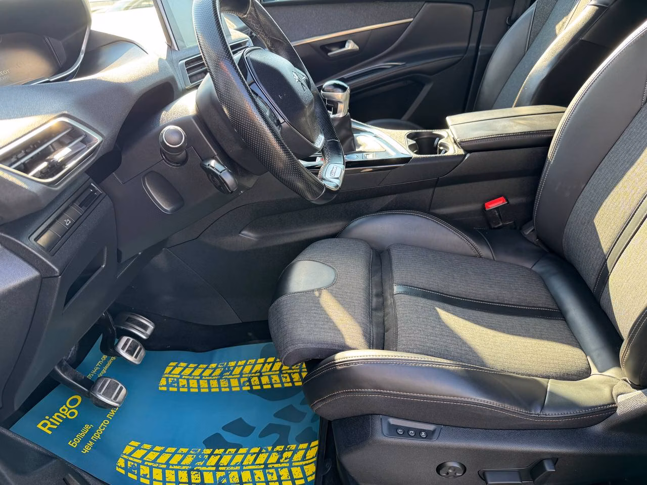 Peugeot 5008 фото 9