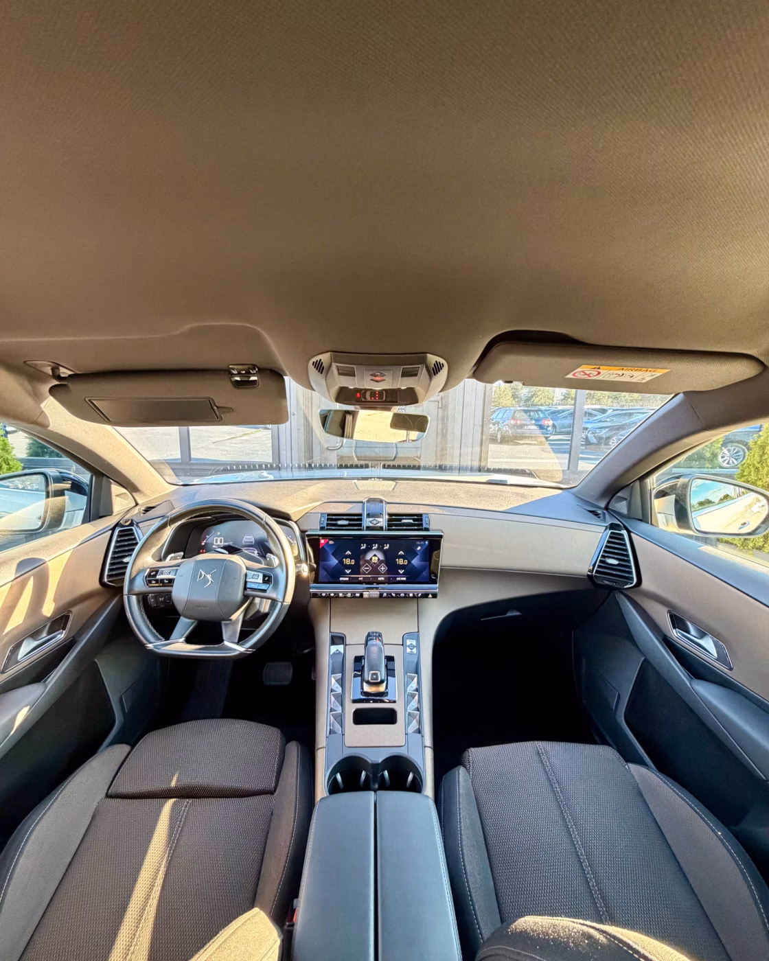 DS 7 Crossback фото 9