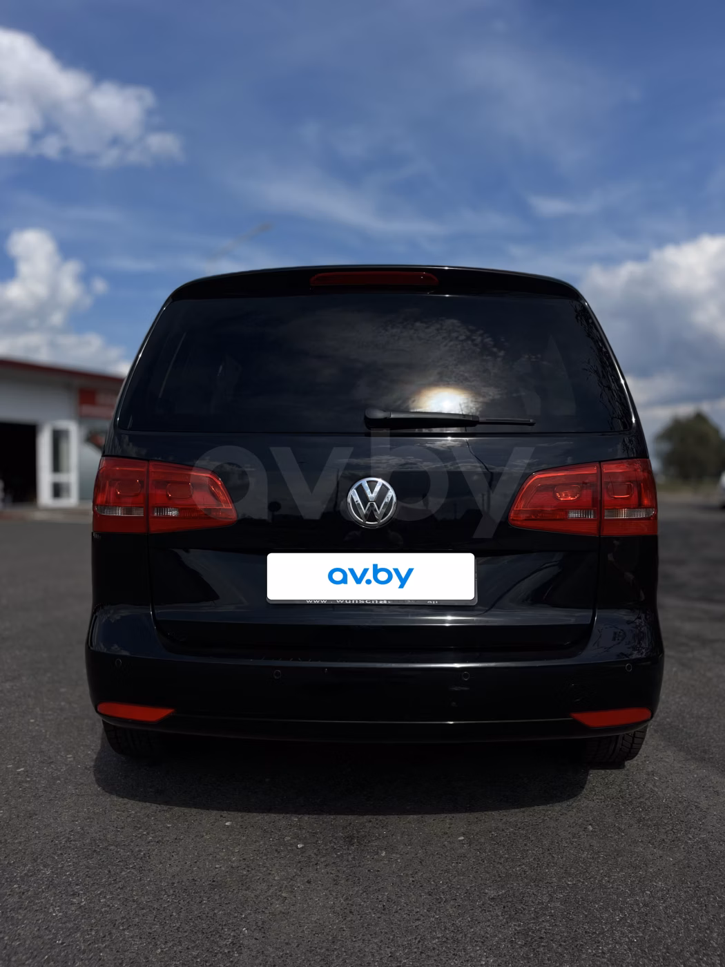 Volkswagen Touran фото 10