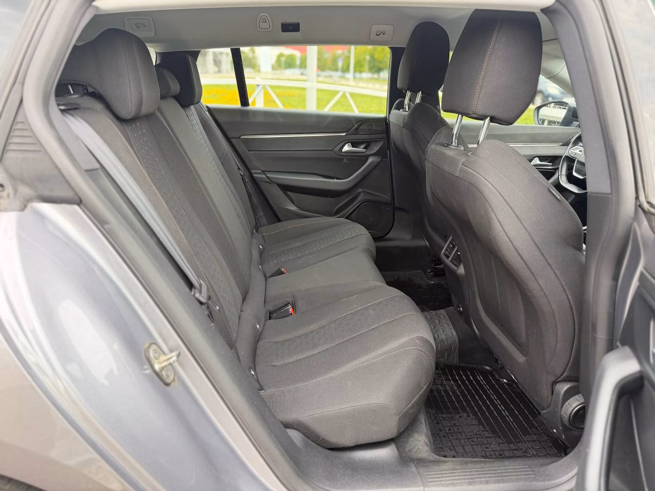 Peugeot 508 фото 7