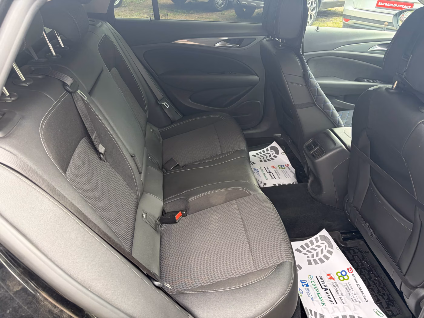 Opel Insignia фото 18
