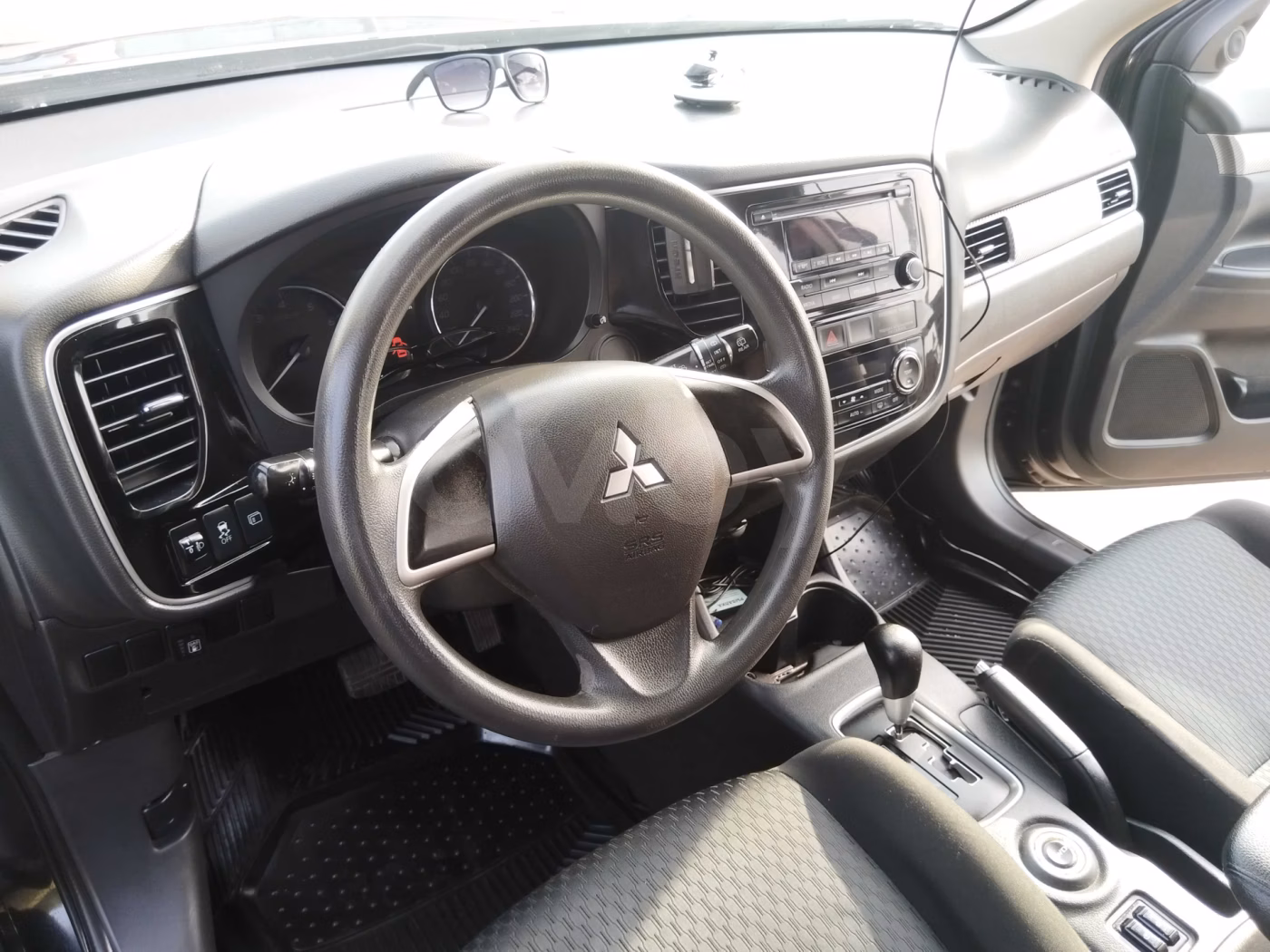 Mitsubishi Outlander фото 10