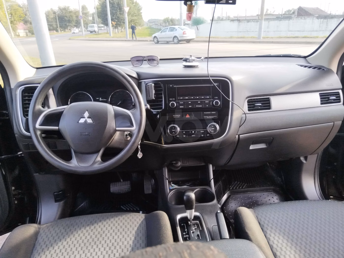 Mitsubishi Outlander фото 11