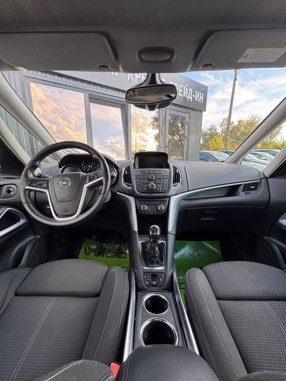 Opel Zafira фото 16