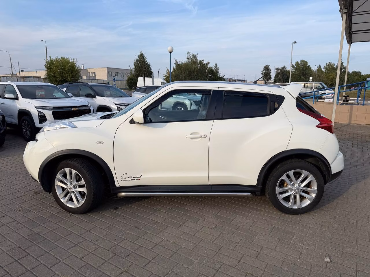 Nissan Juke фото 8
