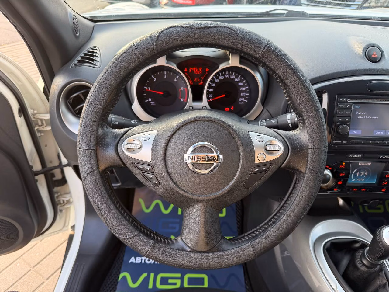 Nissan Juke фото 10