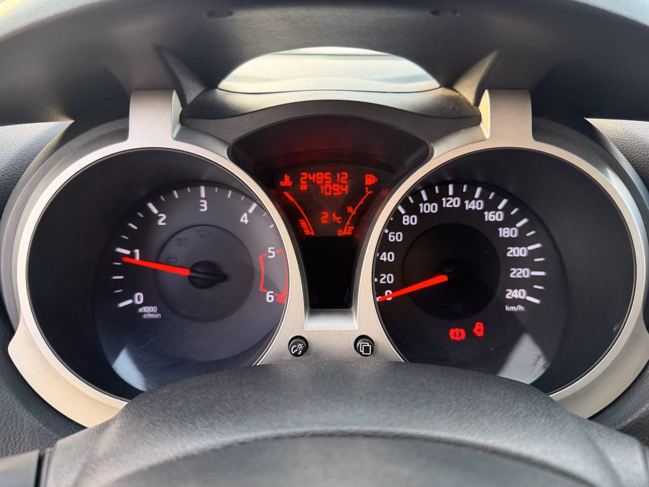 Nissan Juke фото 11