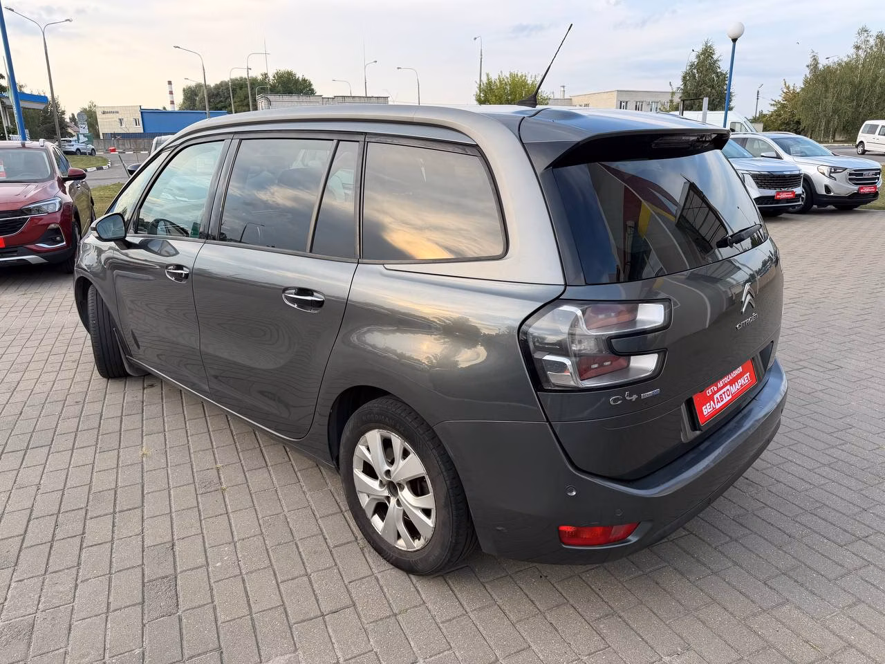 Citroen C4 Grand Picasso фото 7