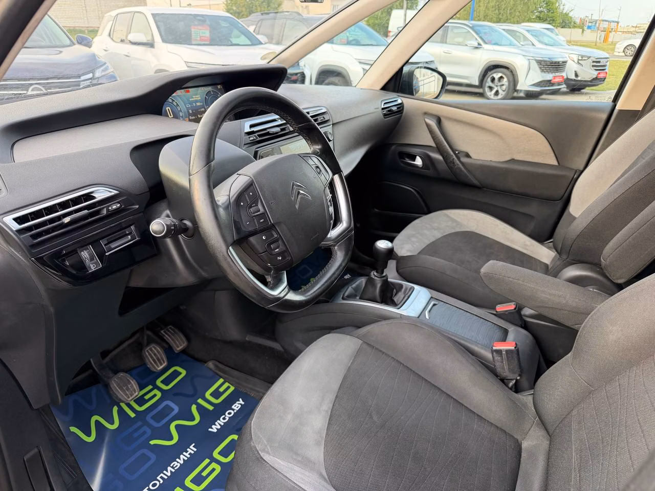 Citroen C4 Grand Picasso фото 9