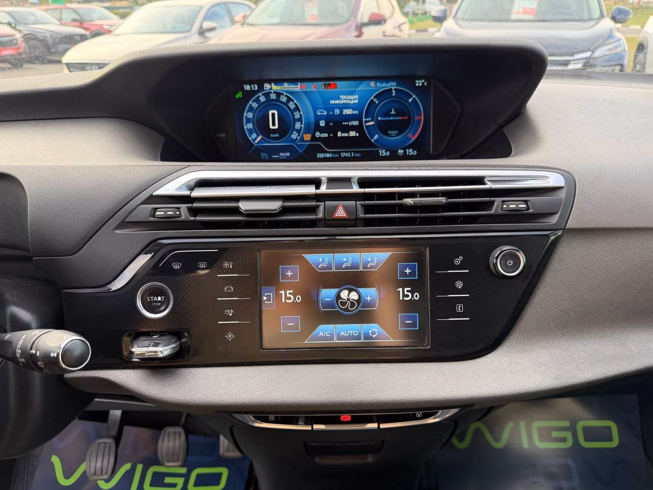 Citroen C4 Grand Picasso фото 12