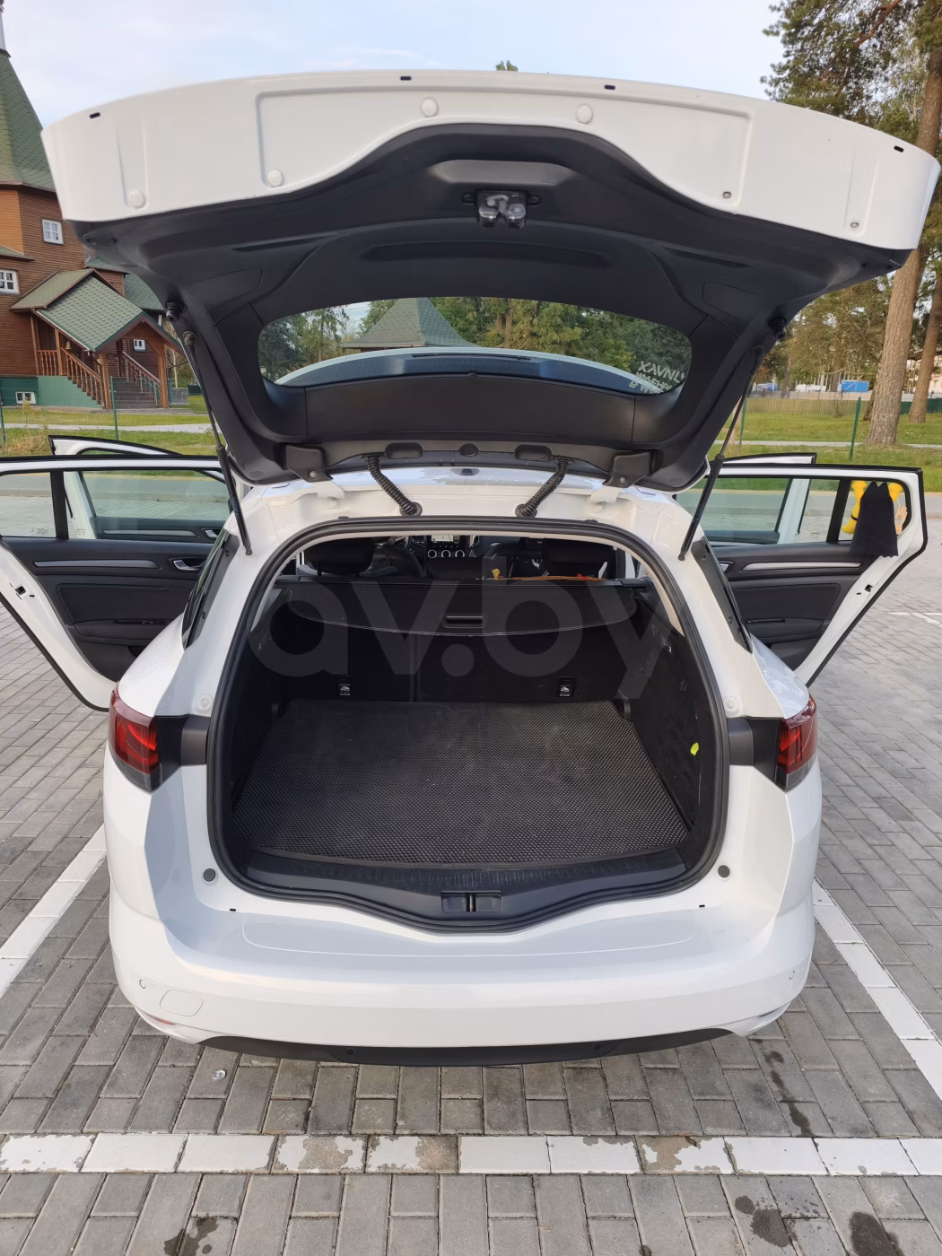 Renault Megane фото 7