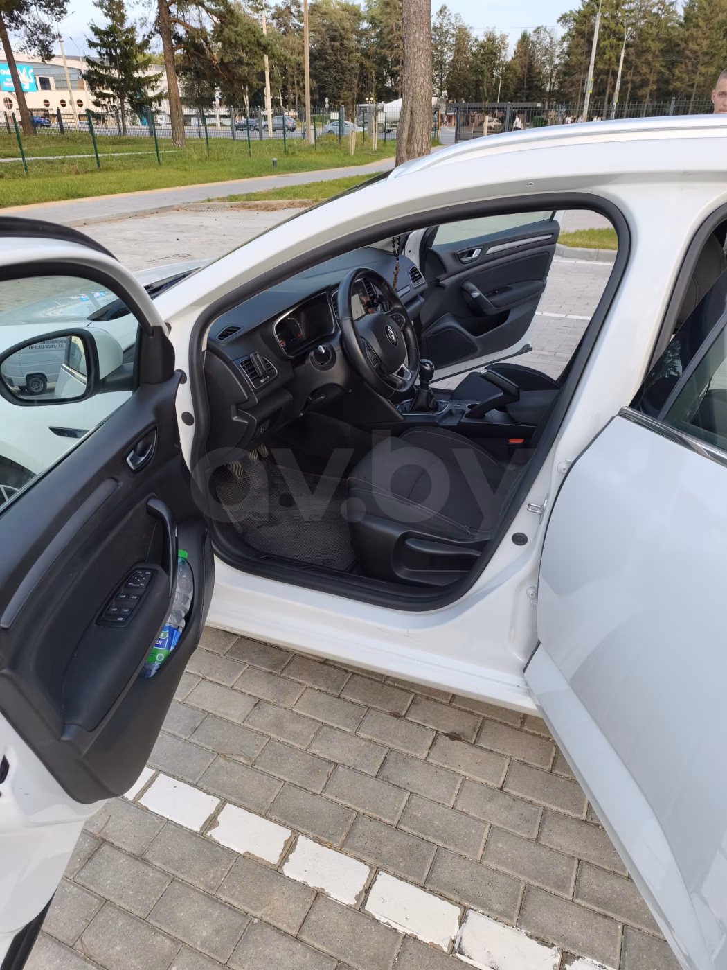 Renault Megane фото 9