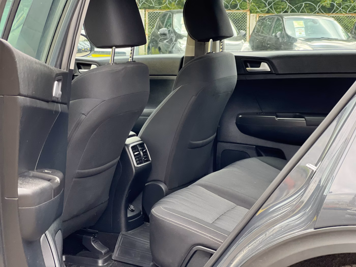 Kia Sportage фото 15