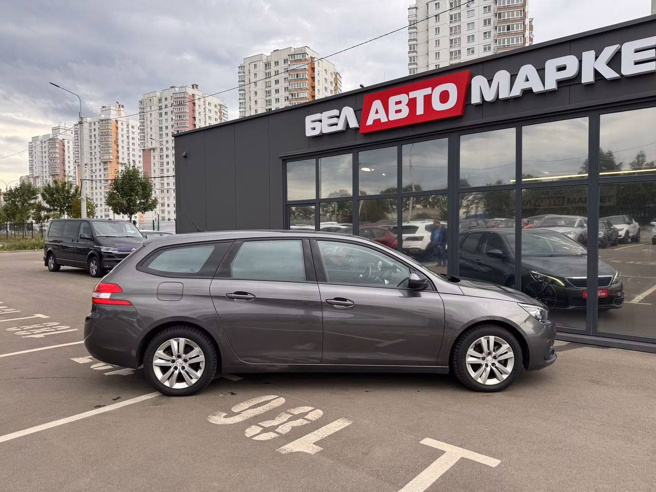 Peugeot 308 фото 4