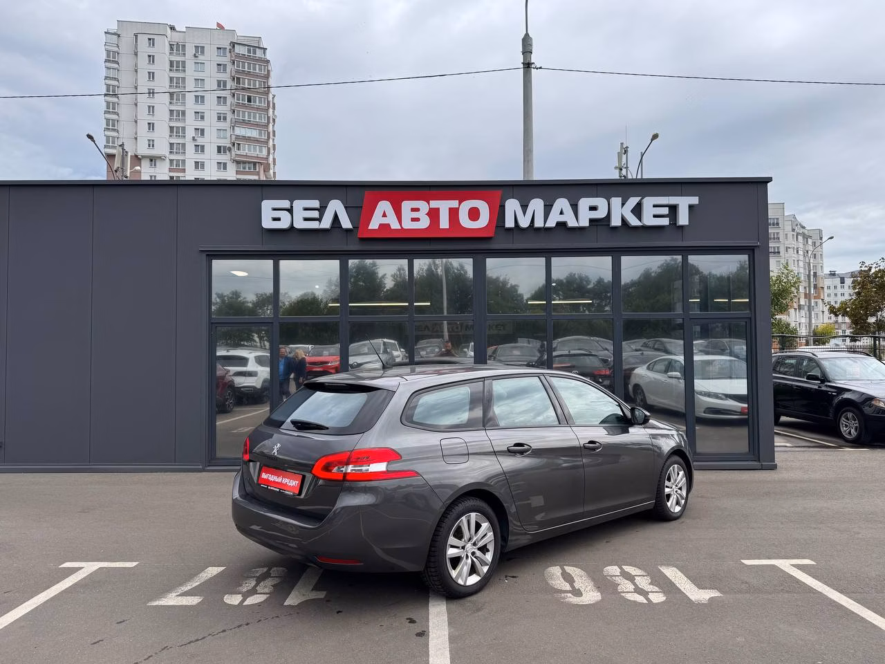 Peugeot 308 фото 5