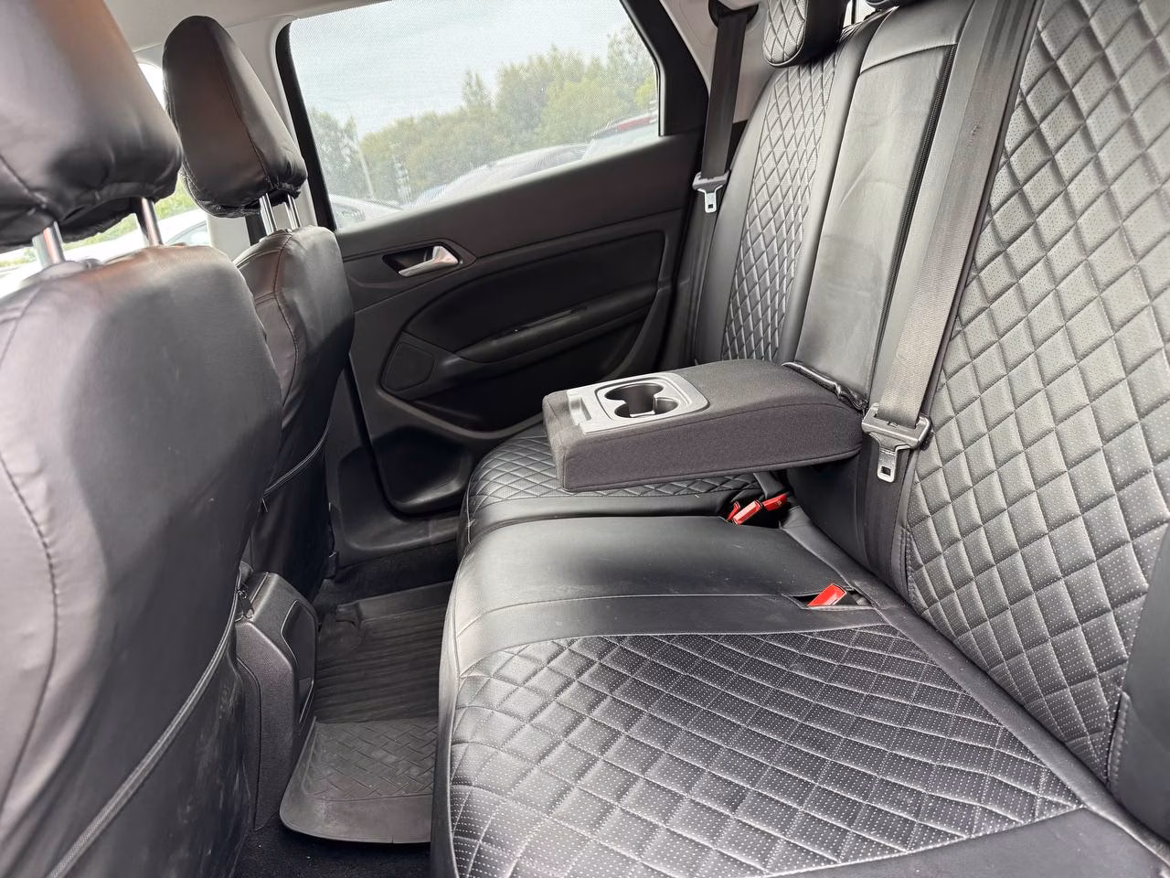 Peugeot 308 фото 17