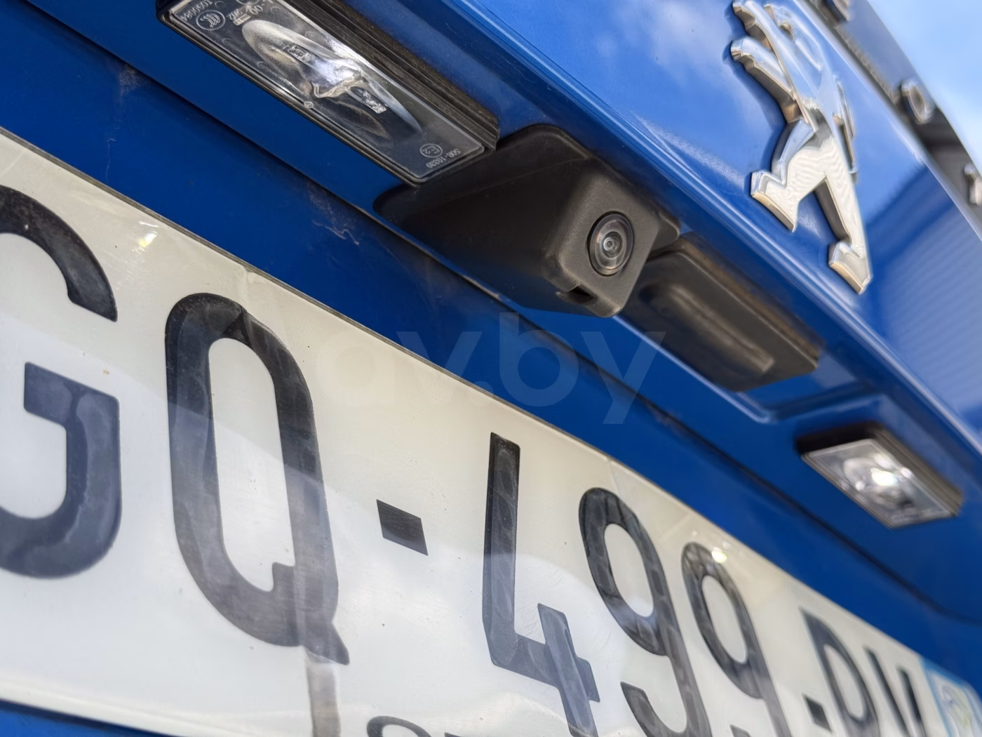 Peugeot 2008 фото 12