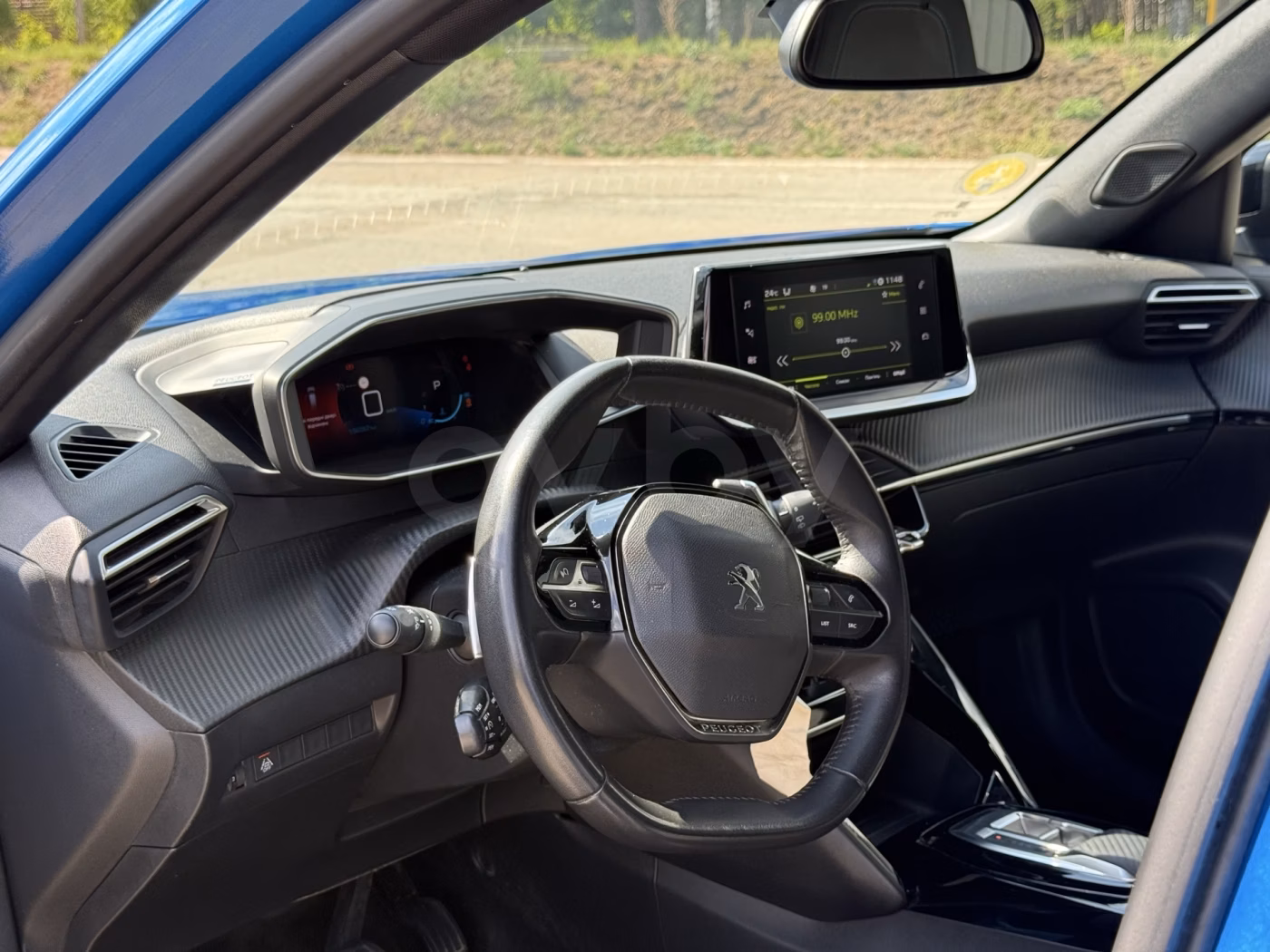 Peugeot 2008 фото 13