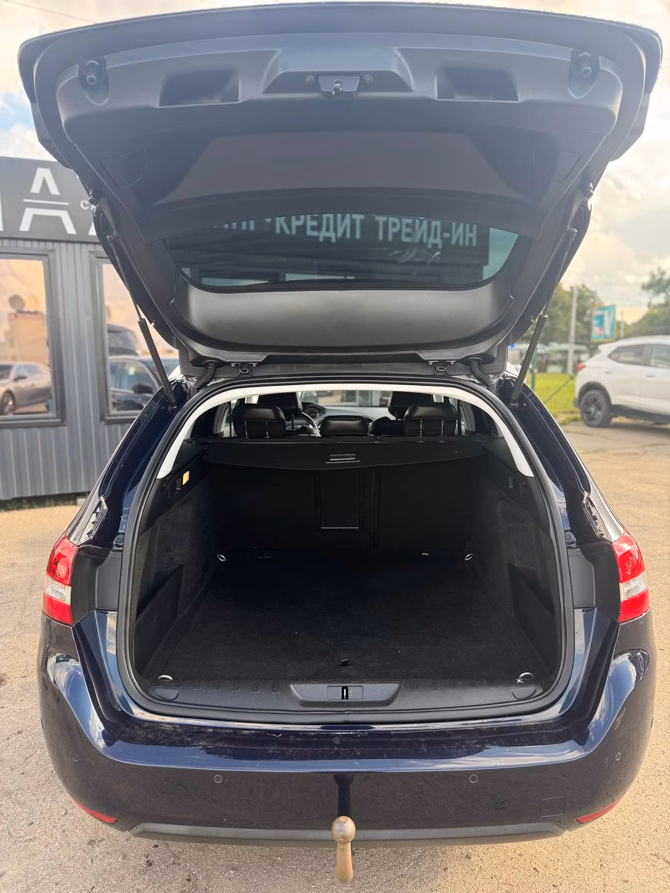 Peugeot 308 фото 8