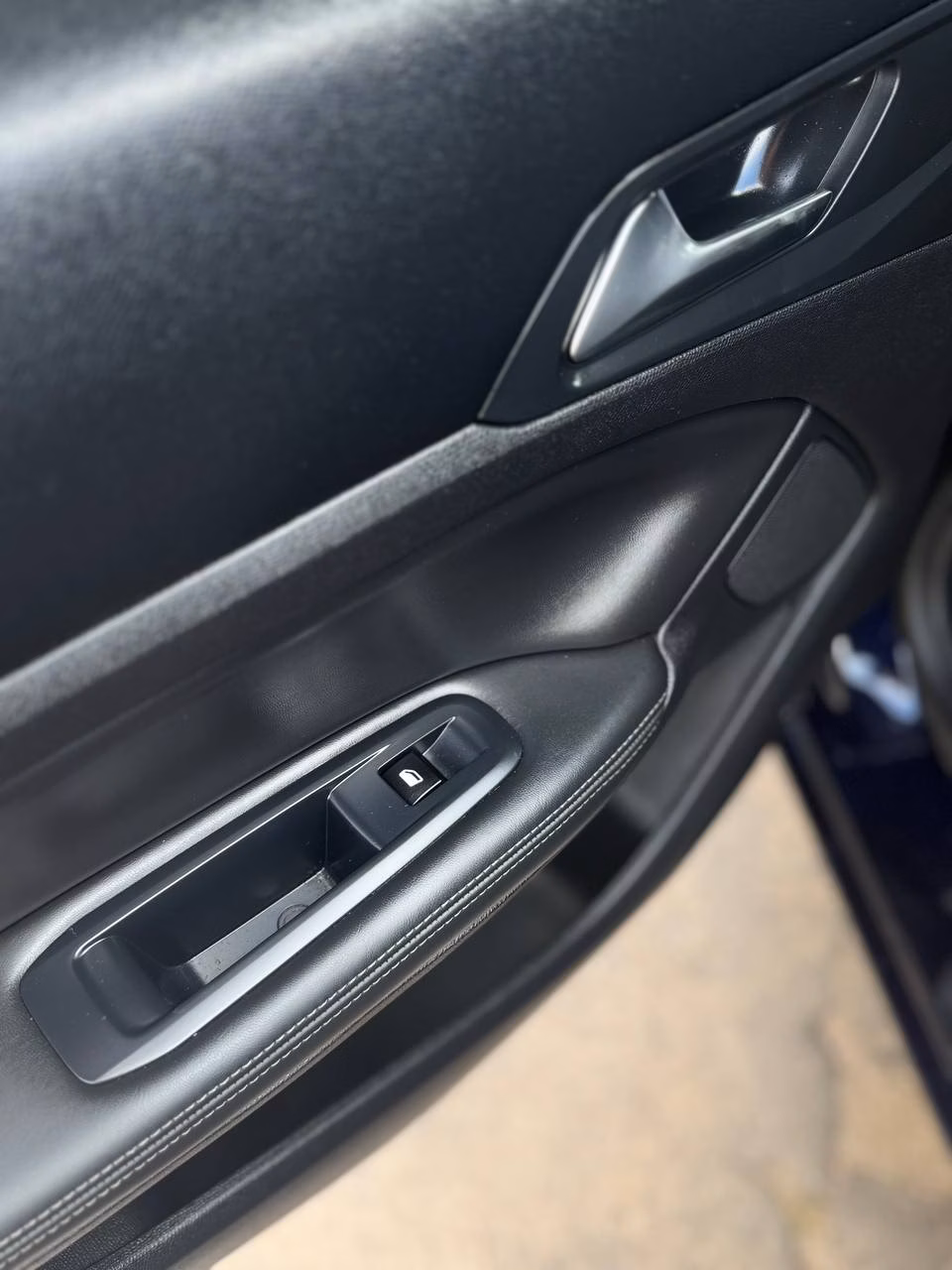 Peugeot 308 фото 17