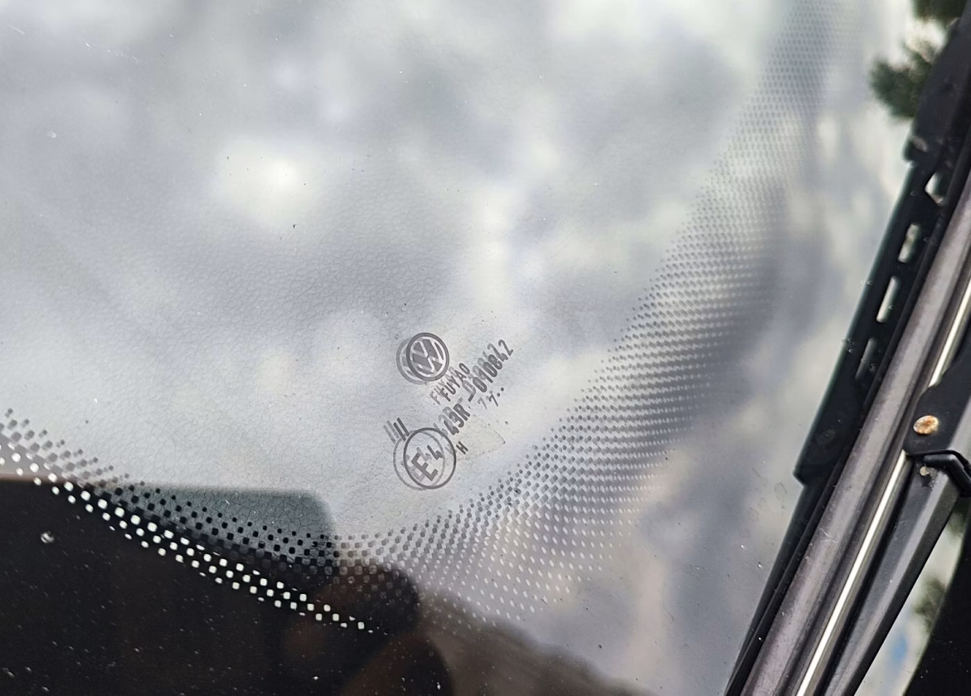 Volkswagen Polo Sedan фото 11