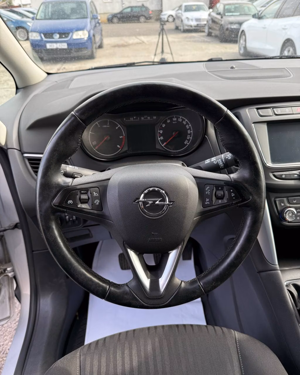 Opel Zafira фото 9