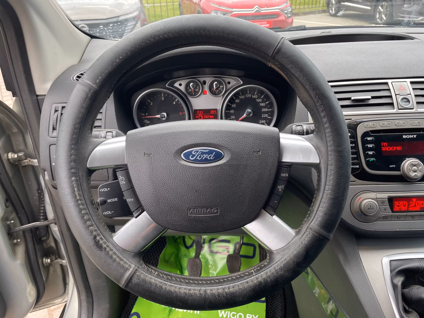 Ford Kuga фото 11