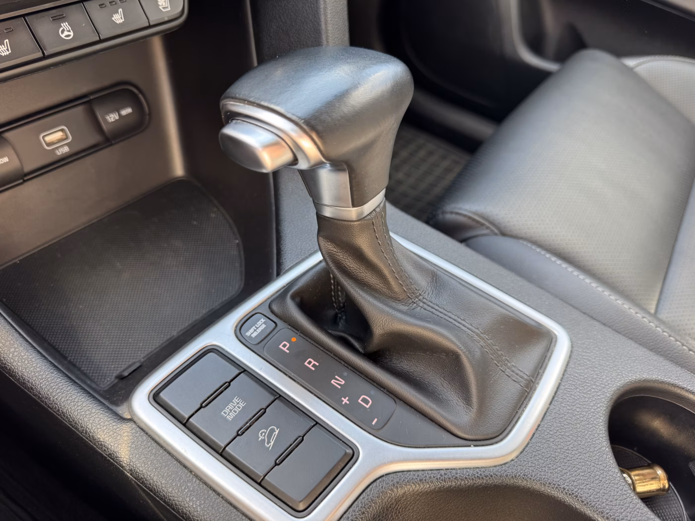 Kia Sportage фото 12